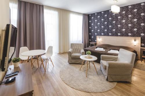 Et sittehjørne på Riga Lux Apartments - Ernesta, Free parking
