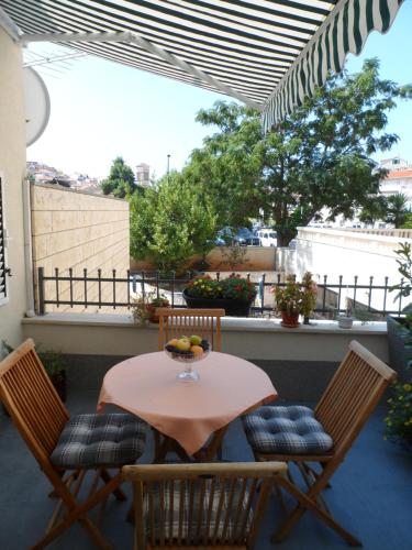 Apartments Dalia House