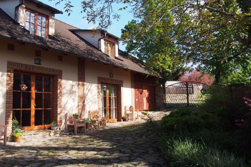 Rakennus, jossa guesthouse sijaitsee