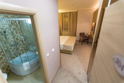 Koupelna v ubytování Hotel Orient Braila