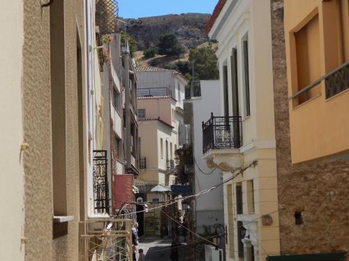 Athens-Plaka, Peter's House