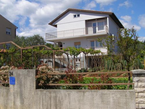 Apartment Vallelunga