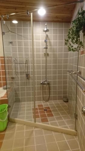 Wensing House tesisinde bir banyo