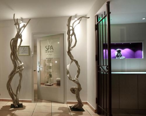 Gallery image of H&ocirc;tel Le Cottage in Argel&egrave;s-sur-Mer