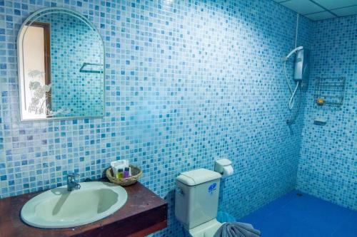 ห้องน้ำของ Pongphen Guesthouse - SHA Plus Certified