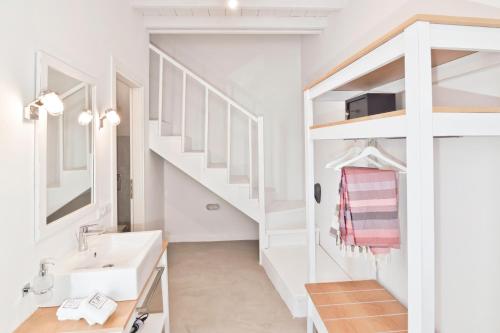 Gallery image of Lindos Comfy Suites in Líndos