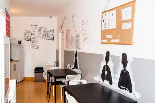 Kuchyň nebo kuchyňský kout v ubytování Hostel Franz Kafka