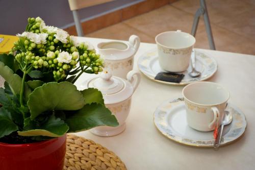 Kemudahan buat kopi dan teh di Agrinio ART Suites