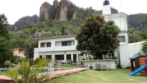 Afbeelding uit fotogalerij van Hotel Puerto Villamar in Tepoztlán