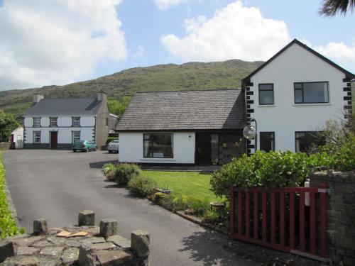 Gallery image of An Dooneen, The Hurley Farm B&B in Ballydavid