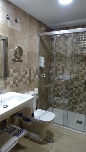 A bathroom at Hotel Bahia