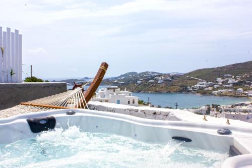 Gallery image of Anixi Lounge Suites - Adults Only in Ornos