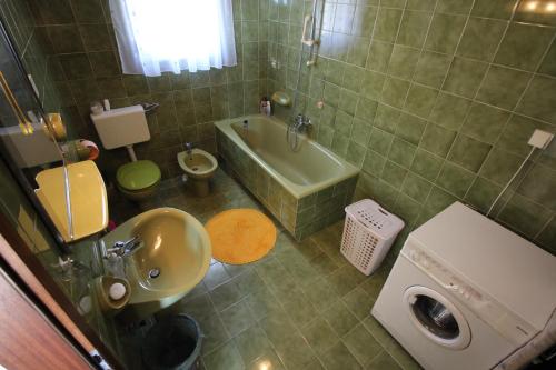 Vonios kambarys apgyvendinimo įstaigoje Apartment Dusko