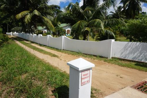 Jardín al aire libre en Villa Luana Yuna