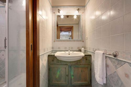 Salle de bains dans l'établissement Podere Vignola
