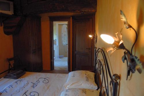 Katil atau katil-katil dalam bilik di Castello Di Giomici