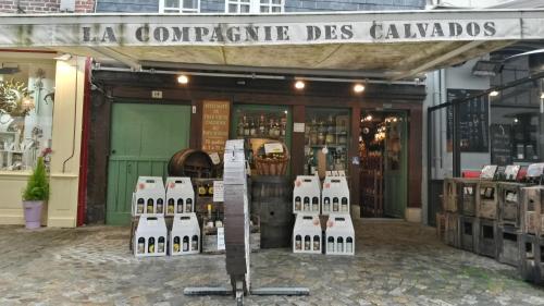 Afbeelding uit fotogalerij van La Petite Fugue in Honfleur