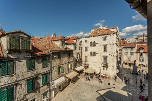 Nespecifikovaný výhled na destinaci Split nebo výhled na město při pohledu z apartmánu