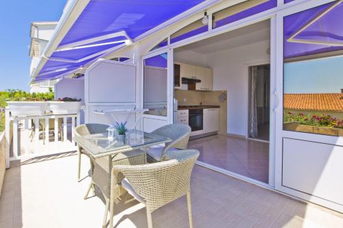 Un balcón o terraza en Violeta Hvar