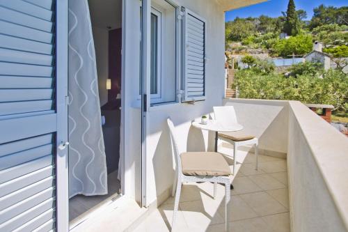 Un balcón o terraza en Violeta Hvar