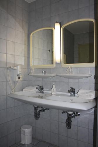 Ванна кімната в Hotel Blume Post