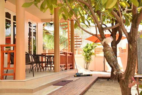 Fotografie z fotogalerie ubytování Village Life Maldives v destinaci Gaafu Alifu Atoll