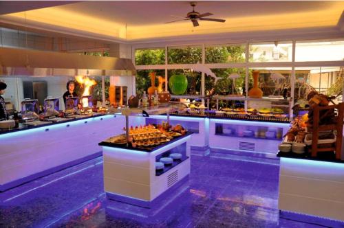 Gallery image of Blue Palace Apart Hotel in Marmaris