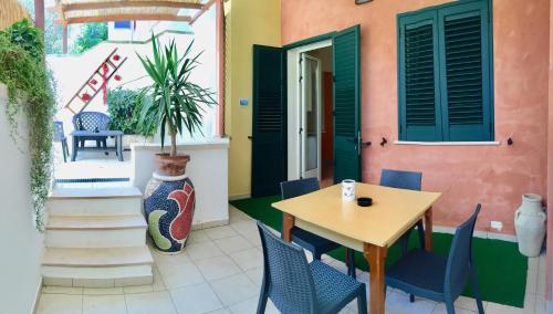 Foto dalla galleria di Appartamenti sul mare FRANCIS a Santa Cesarea Terme