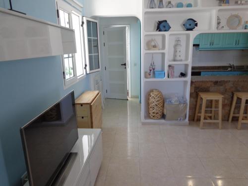 Apartment Luz De Faroにあるキッチンまたは簡易キッチン
