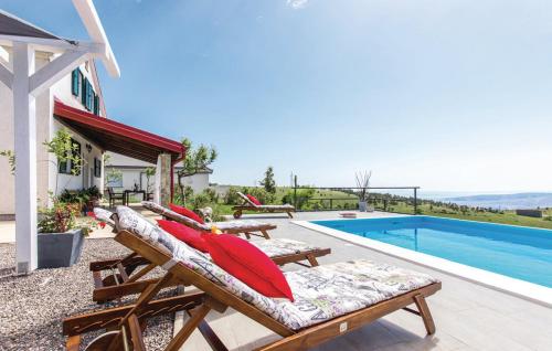 Holiday Home Paulana
