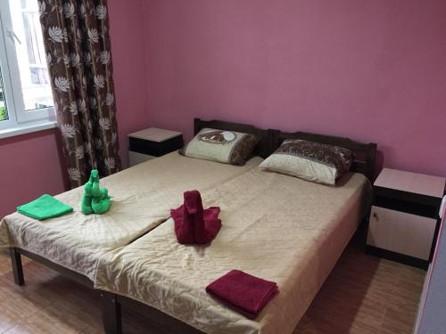 Gallery image of Dionisy Guest House in Pizunda