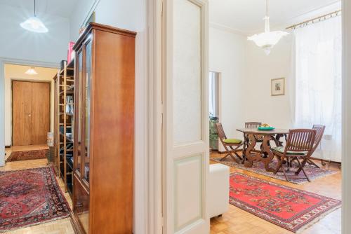 Flower's Market Apartment - Charme Holidays