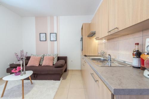 Fora Apartments