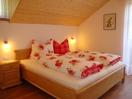 Легло или легла в стая в Thalerhof