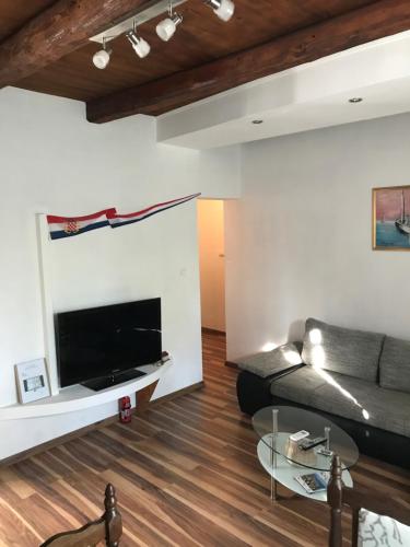 Apartment Mornar