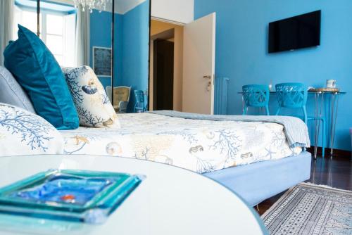 Μια τηλεόραση ή/και κέντρο ψυχαγωγίας στο B&B Domus Garibaldi