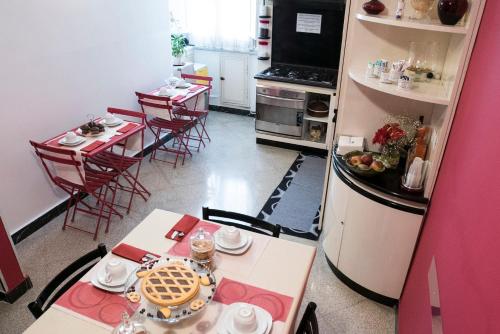 Η κουζίνα ή μικρή κουζίνα στο B&B Domus Garibaldi
