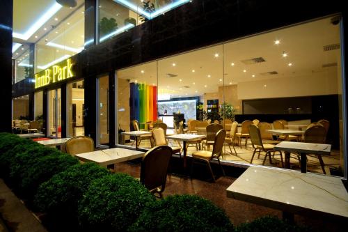 Restaurace v ubytování InnB Park Hotel