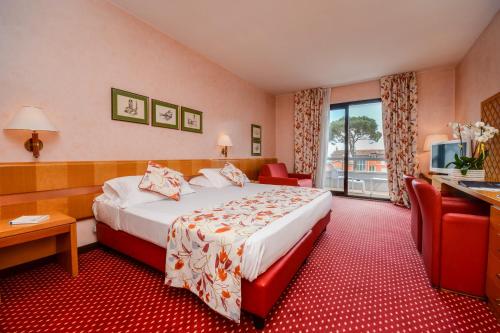 デセンツァーノ・デル・ガルダにあるHotel Olivetoのギャラリーの写真