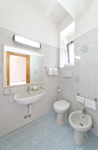 Koupelna v ubytování Hotel Zaro