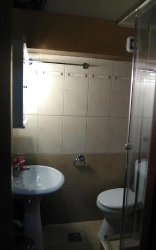 Ένα μπάνιο στο Giota Studios 
