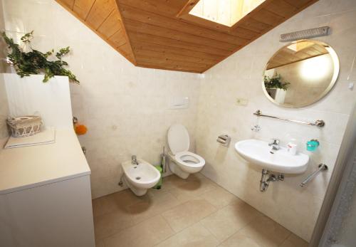 Phòng tắm tại Appartments Neuhof