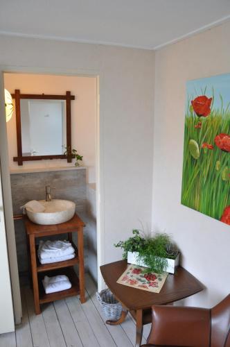 Bed en Breakfast Molenzicht tesisinde bir banyo