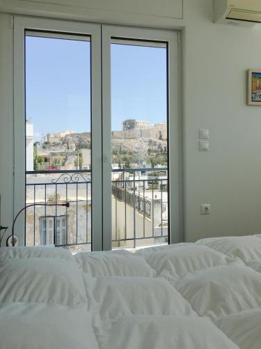 Mind-blowing Acropolis View Apt