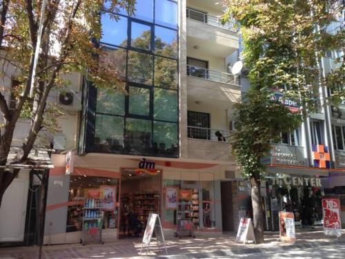 El edificio en el que está el departamento