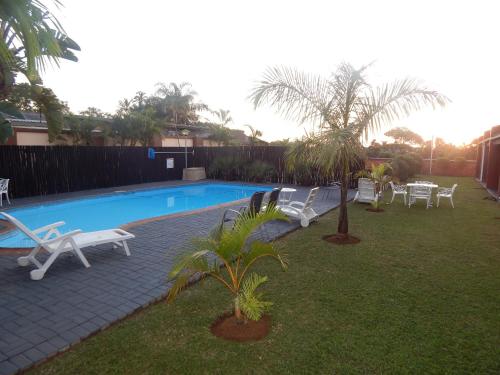 Kolam renang di atau dekat dengan St Lucia Lodge