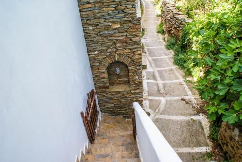 Gallery image of Amorani Studios in Batsi