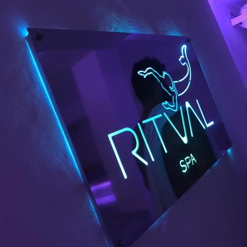 Sijil, anugerah, tanda atau dokumen lain yang dipamerkan di Hotel Ritual Torremolinos- Adults Only