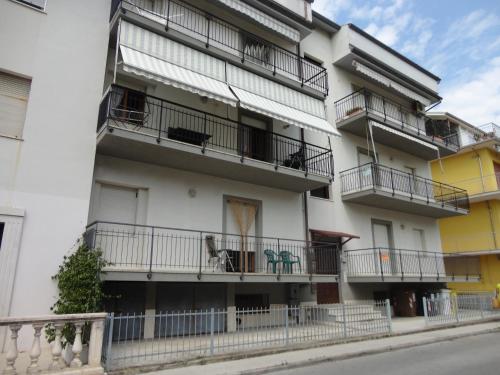 Via Pesaro A/C – Photos 2