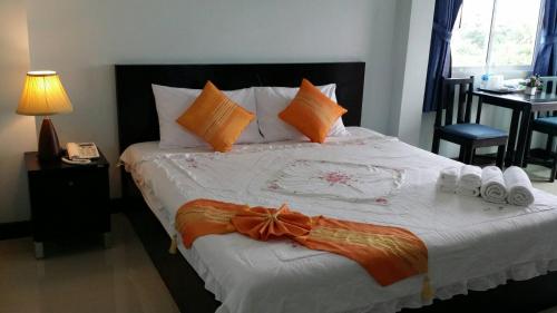 Cama o camas de una habitación en Raya Rawai Place